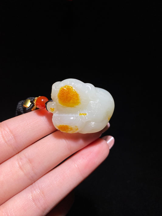 和田玉籽料狗（95.8g）