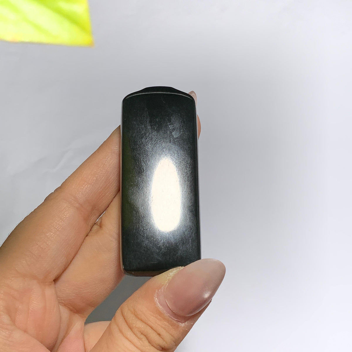 和田籽料黑青无事牌挂件（42.7g）