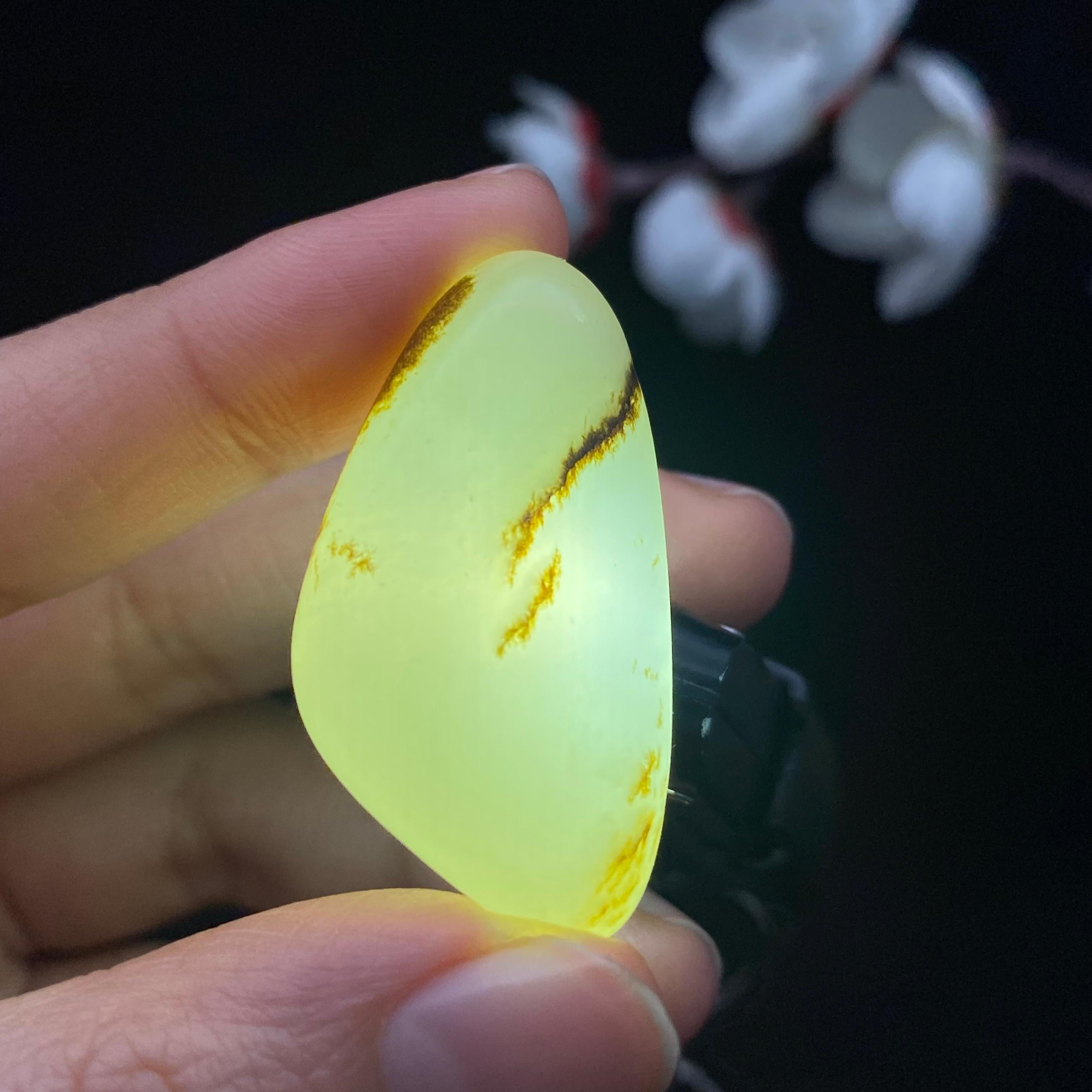 和田玉秋梨皮籽料（15.7g）