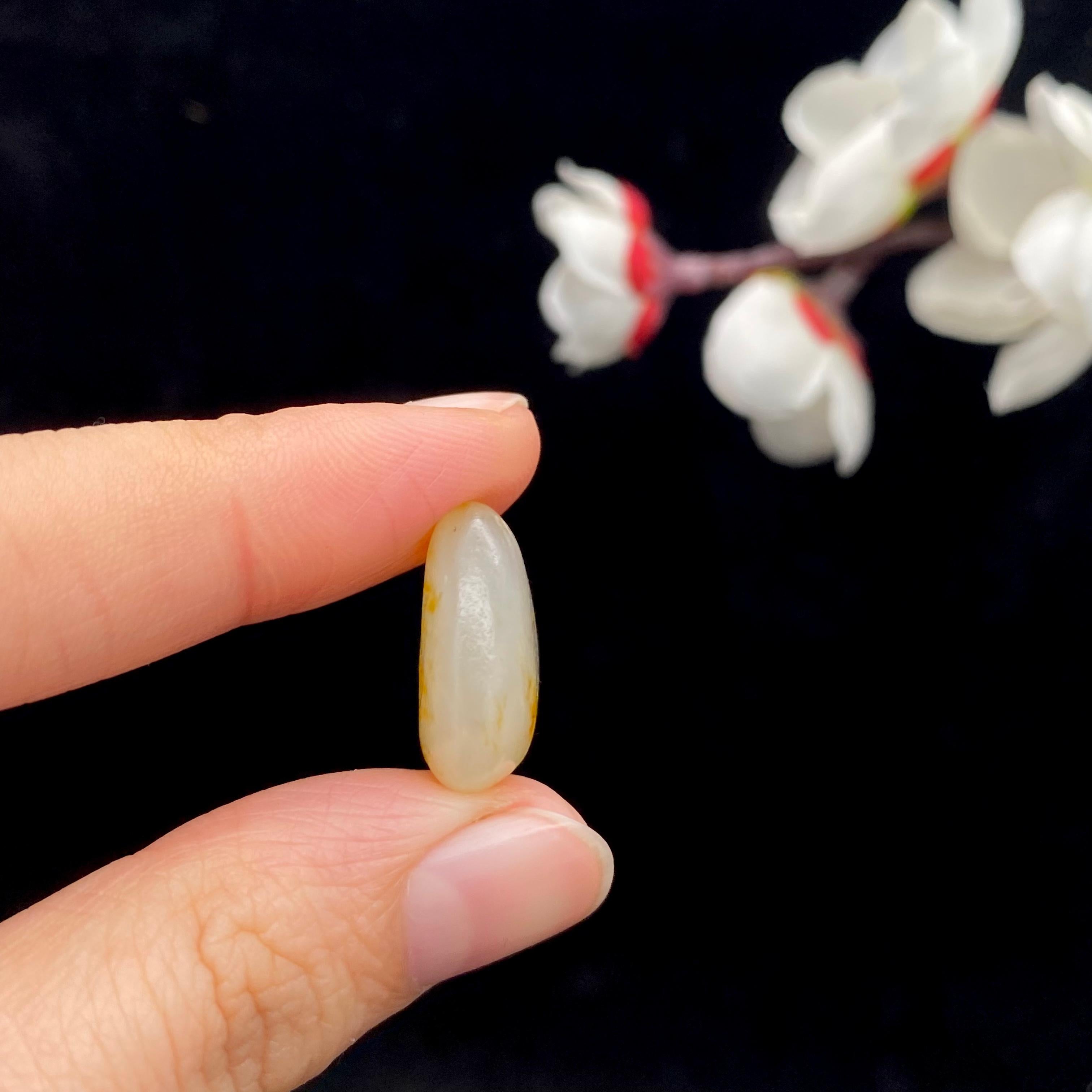 和田玉洒金皮籽料戒面籽（3.6g）