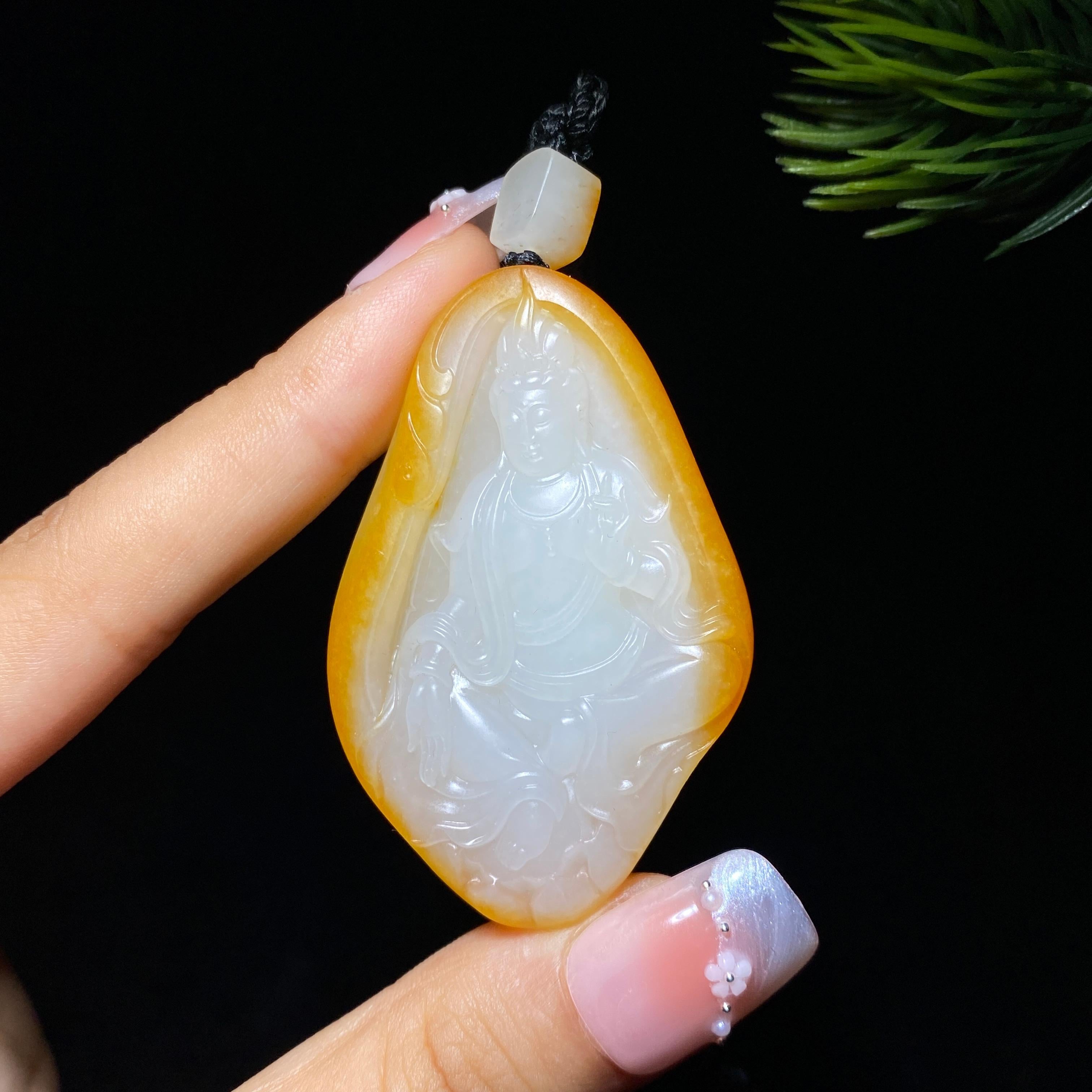 和田玉籽料观音（32.3g）