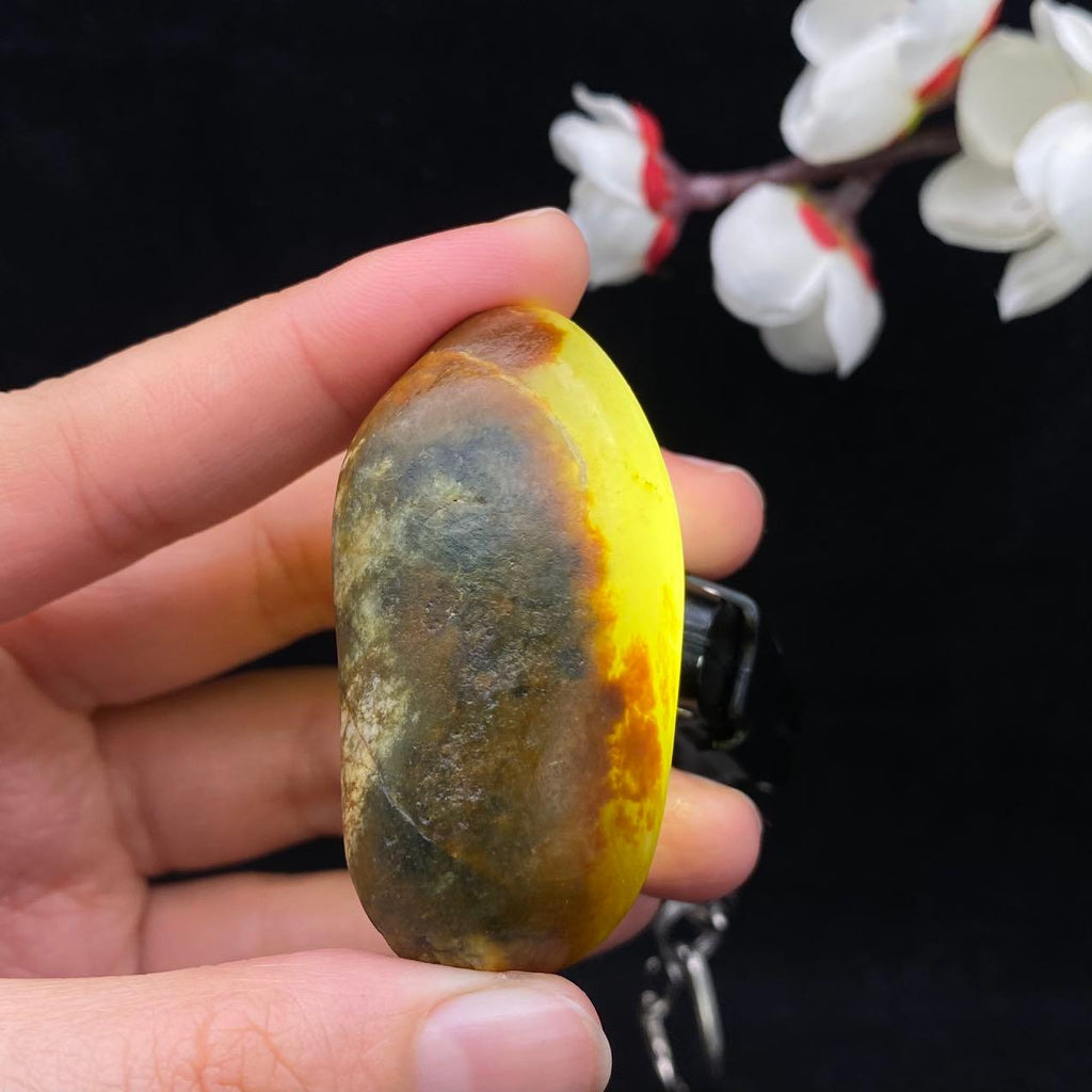 【超值推荐】和田玉聚黄皮籽料挂件（47g）