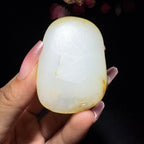 和田玉籽料挂件喜事连连（50.5g）