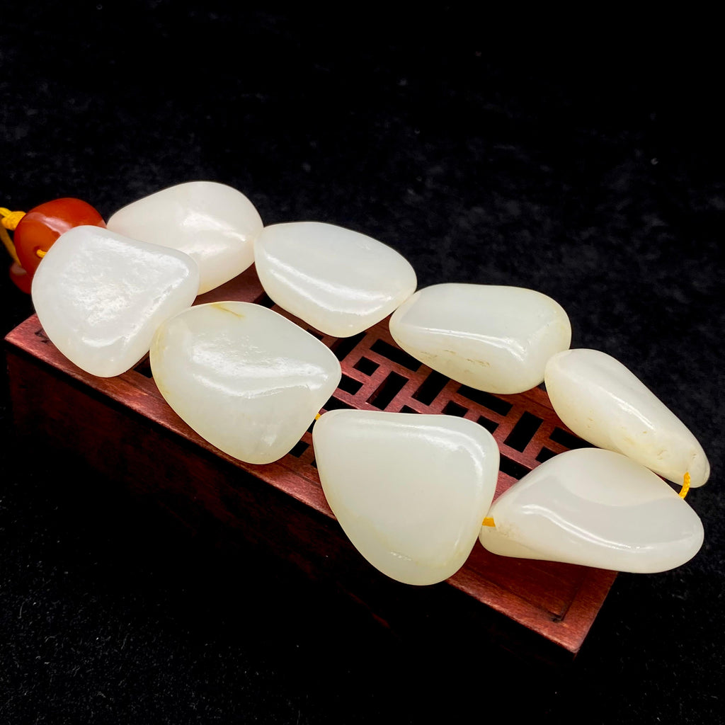 和田玉洒金皮【精品手串】（101.7g）