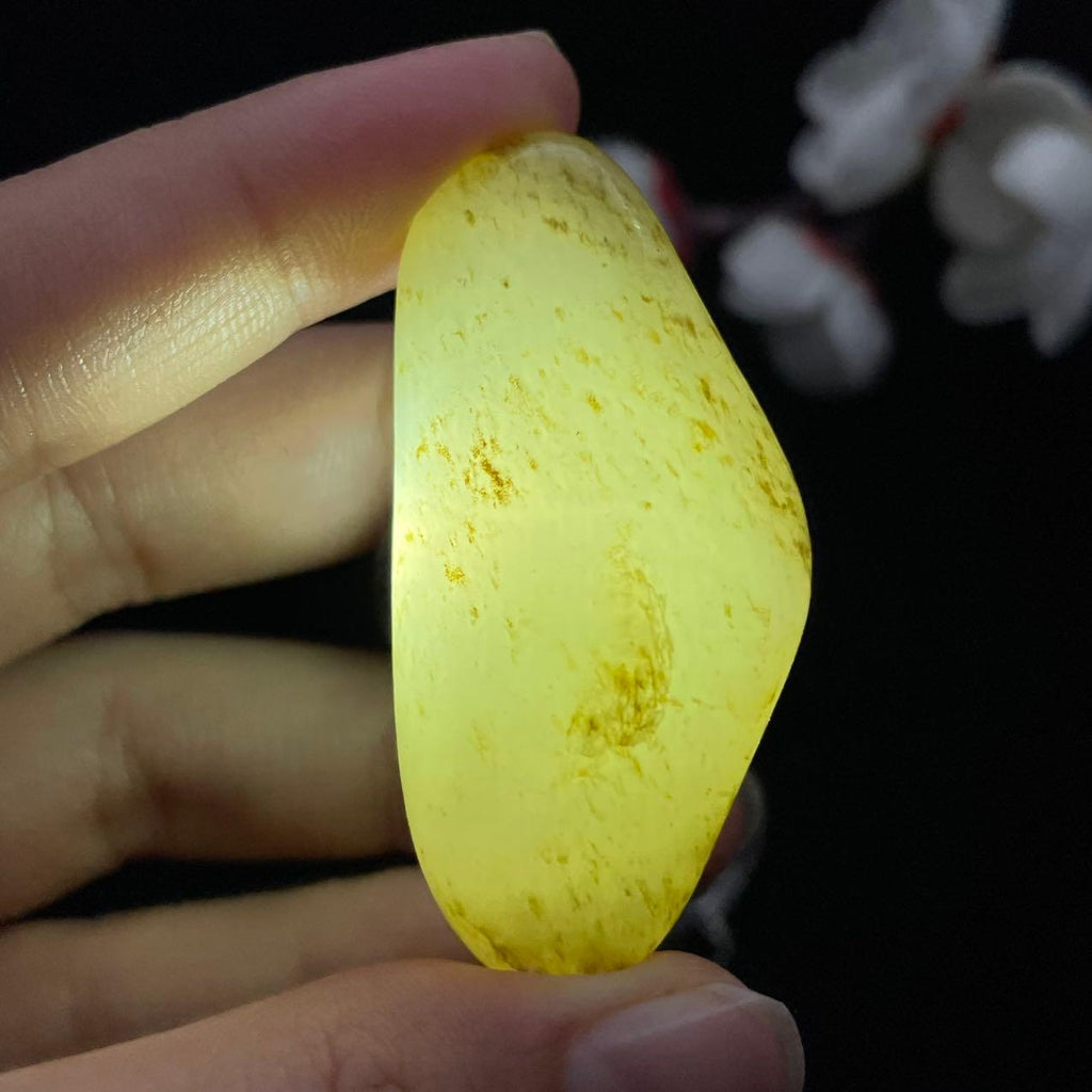 和田玉秋梨皮籽料（27.1g）