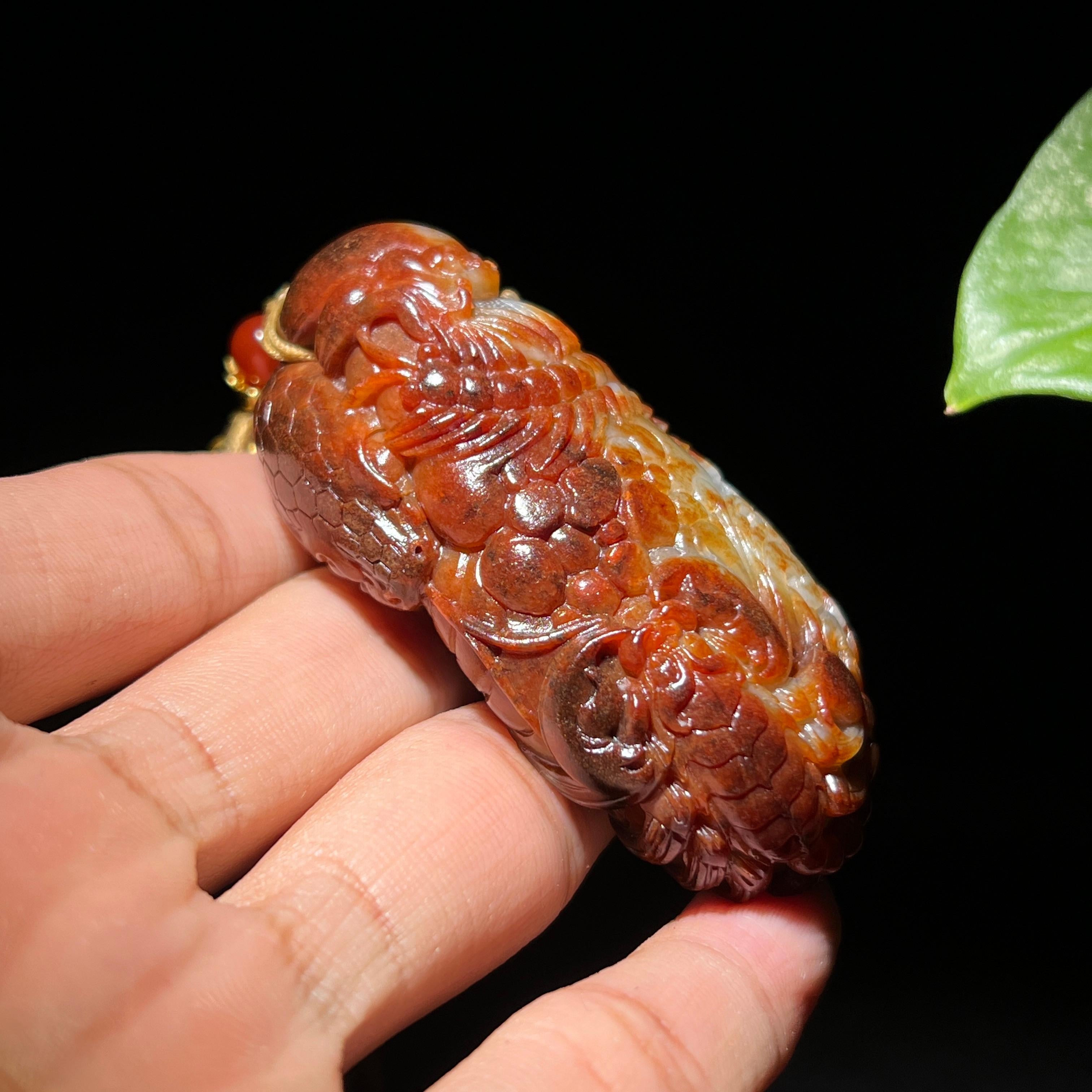和田玉籽料红沁五毒挂件（91.3g）