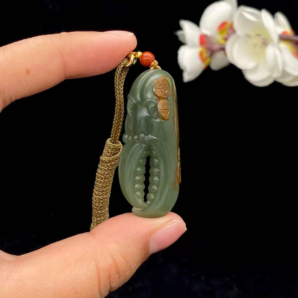 和田玉籽料【八方来财】挂件（15g）