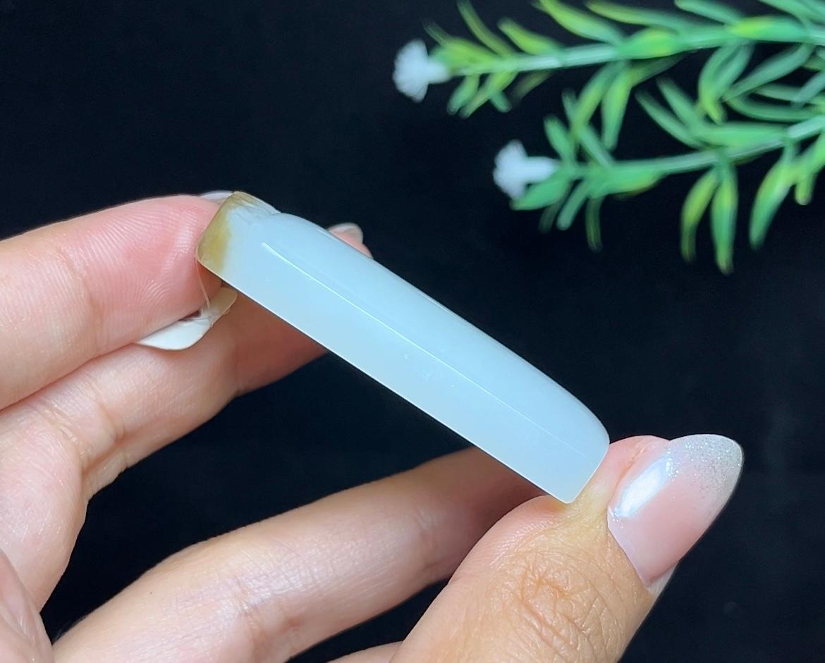 和田玉糖白平安无事牌（40.8g）