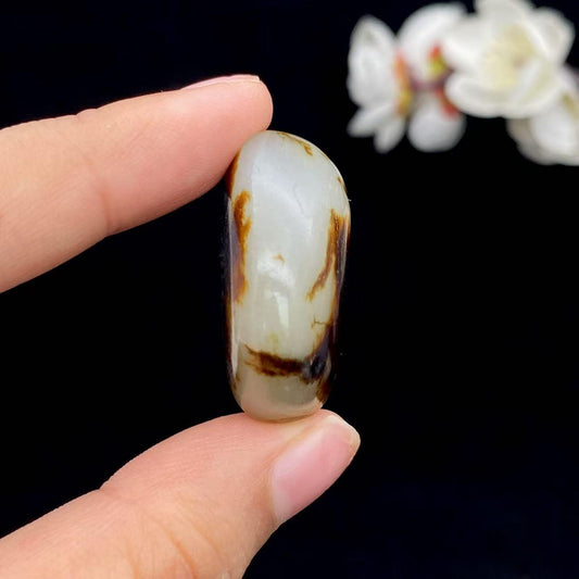 和田玉聚黄皮籽料原石（17.3g）