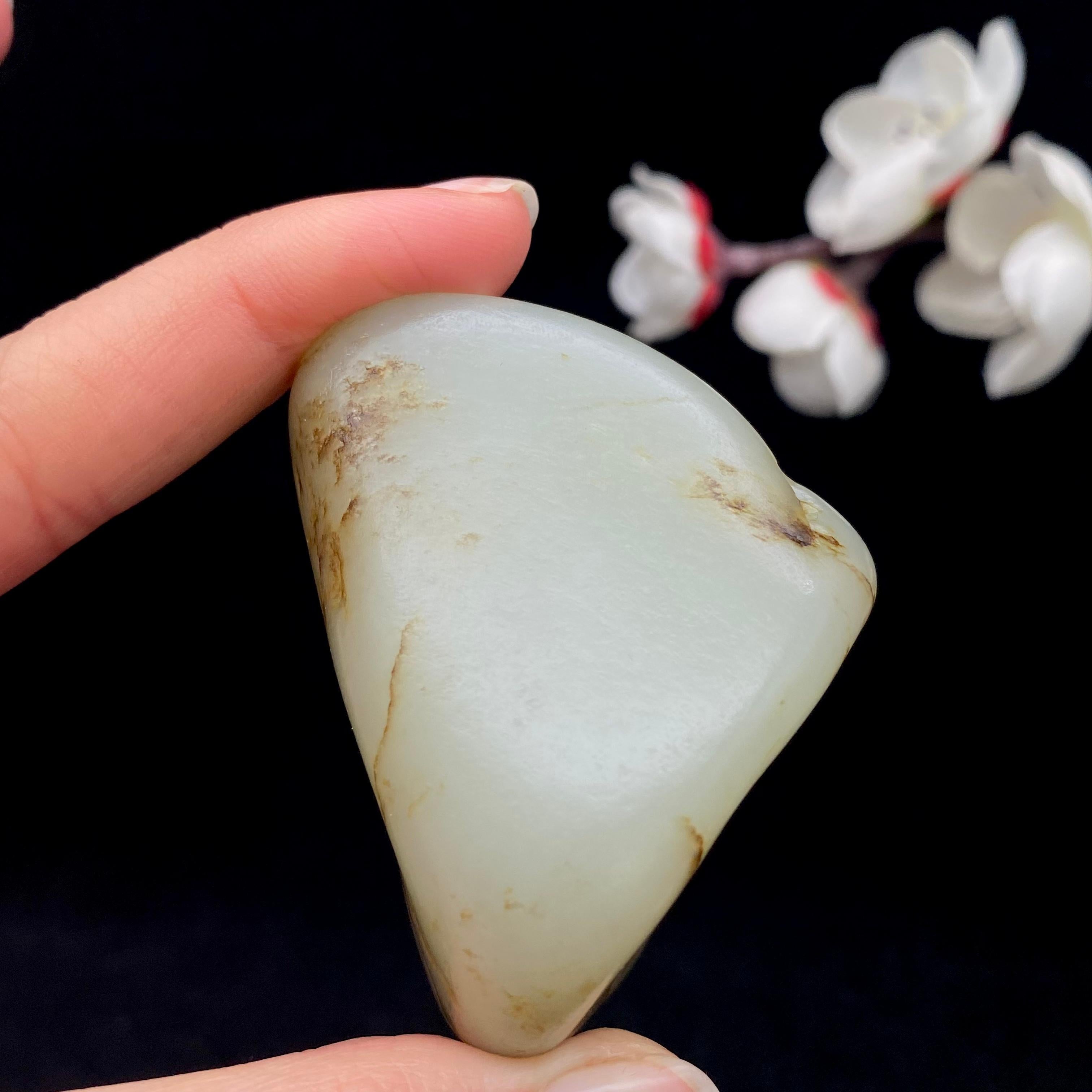 和田玉洒金皮青籽料（101.6g）