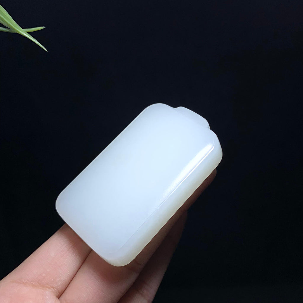 和田羊脂白玉无事牌（60.6g）