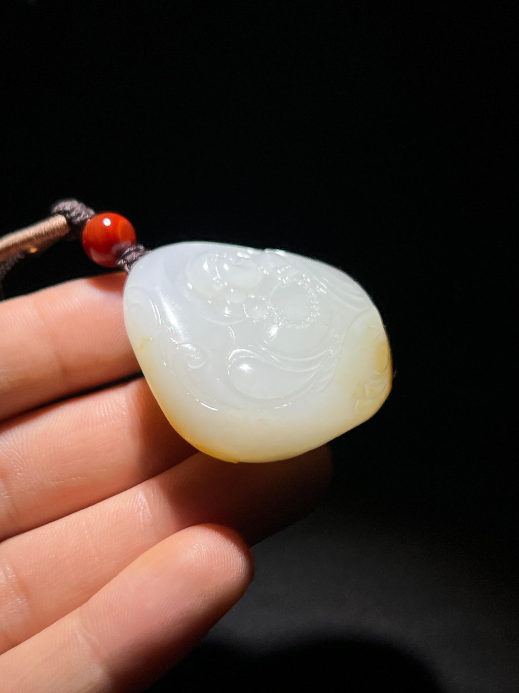 和田玉籽料佛公（48.7g）