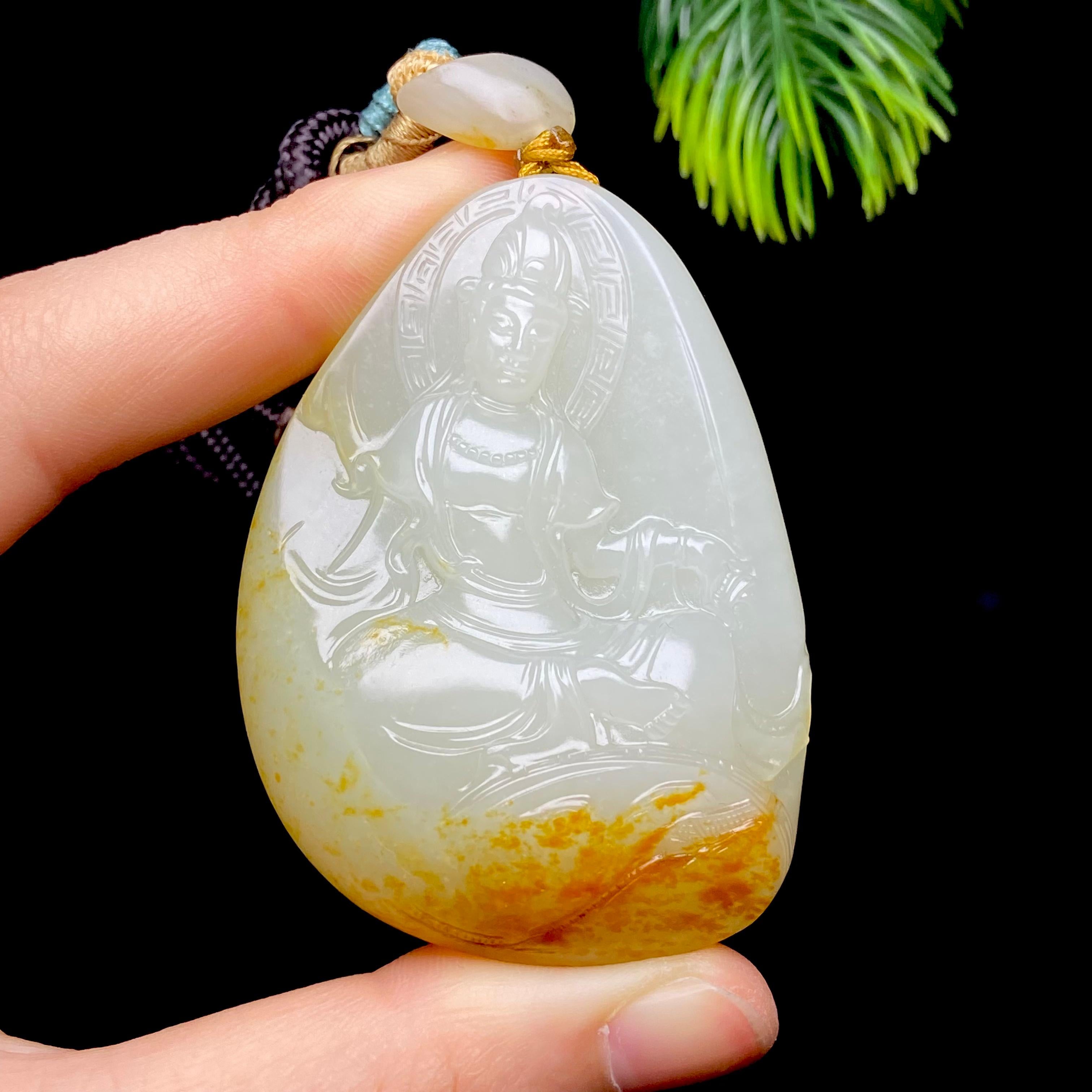 和田玉籽料观音（85.7g）