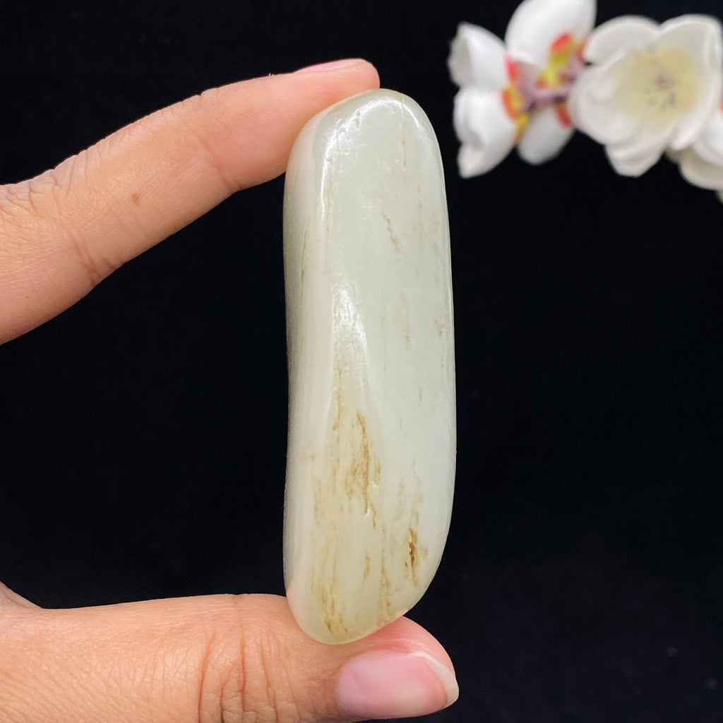 和田玉白玉籽料手把件（137.6g）