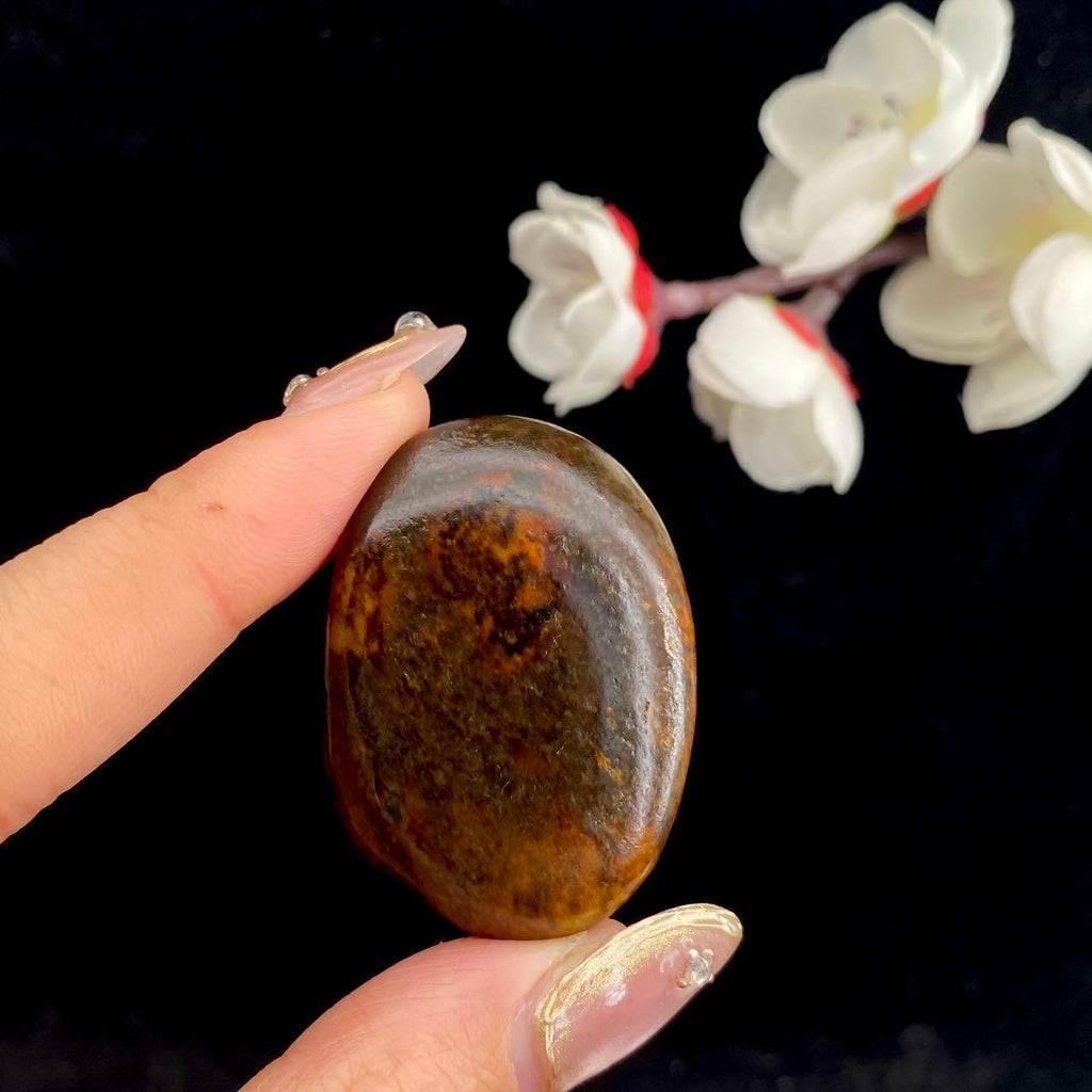 和田玉聚黑皮籽料原石（33.5g）