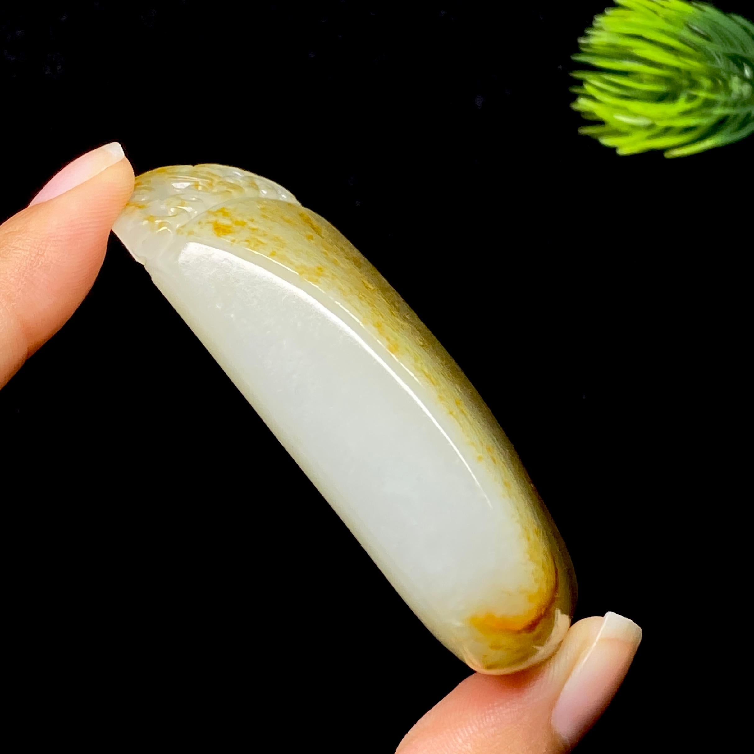 和田玉籽料无事牌（91.2g）