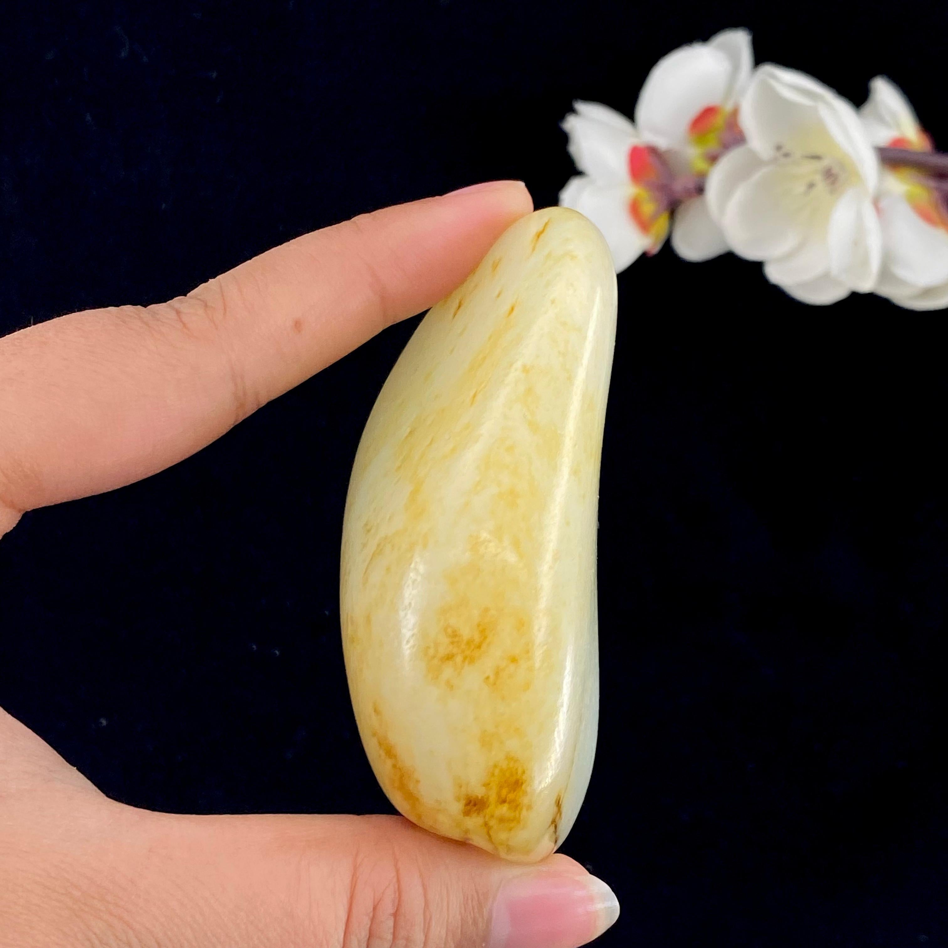 和田玉洒金皮籽料（154.4g）