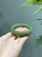 和田玉高冰湖水绿手镯（51.3g）