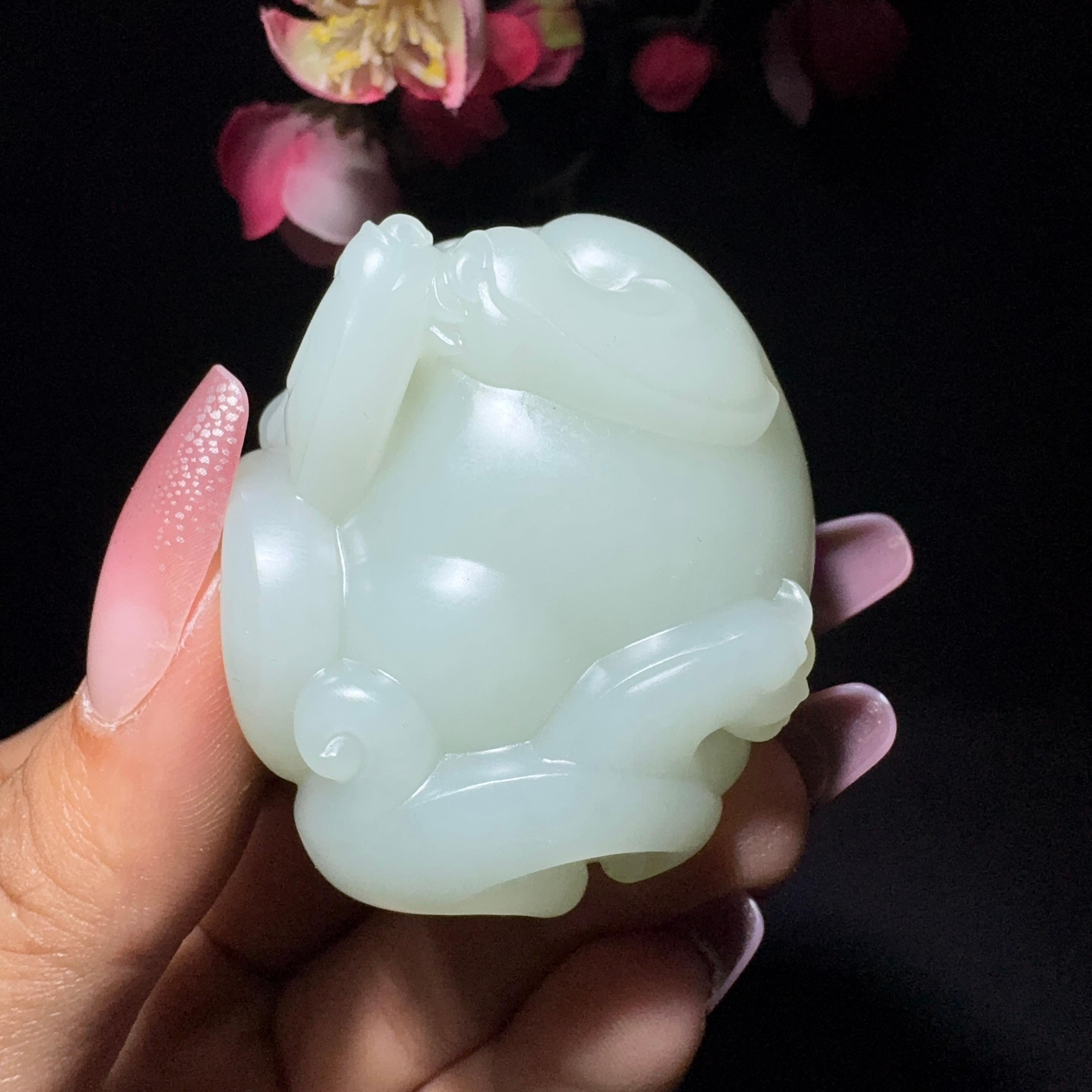 和田玉籽料貔貅小手把件（80.0g）