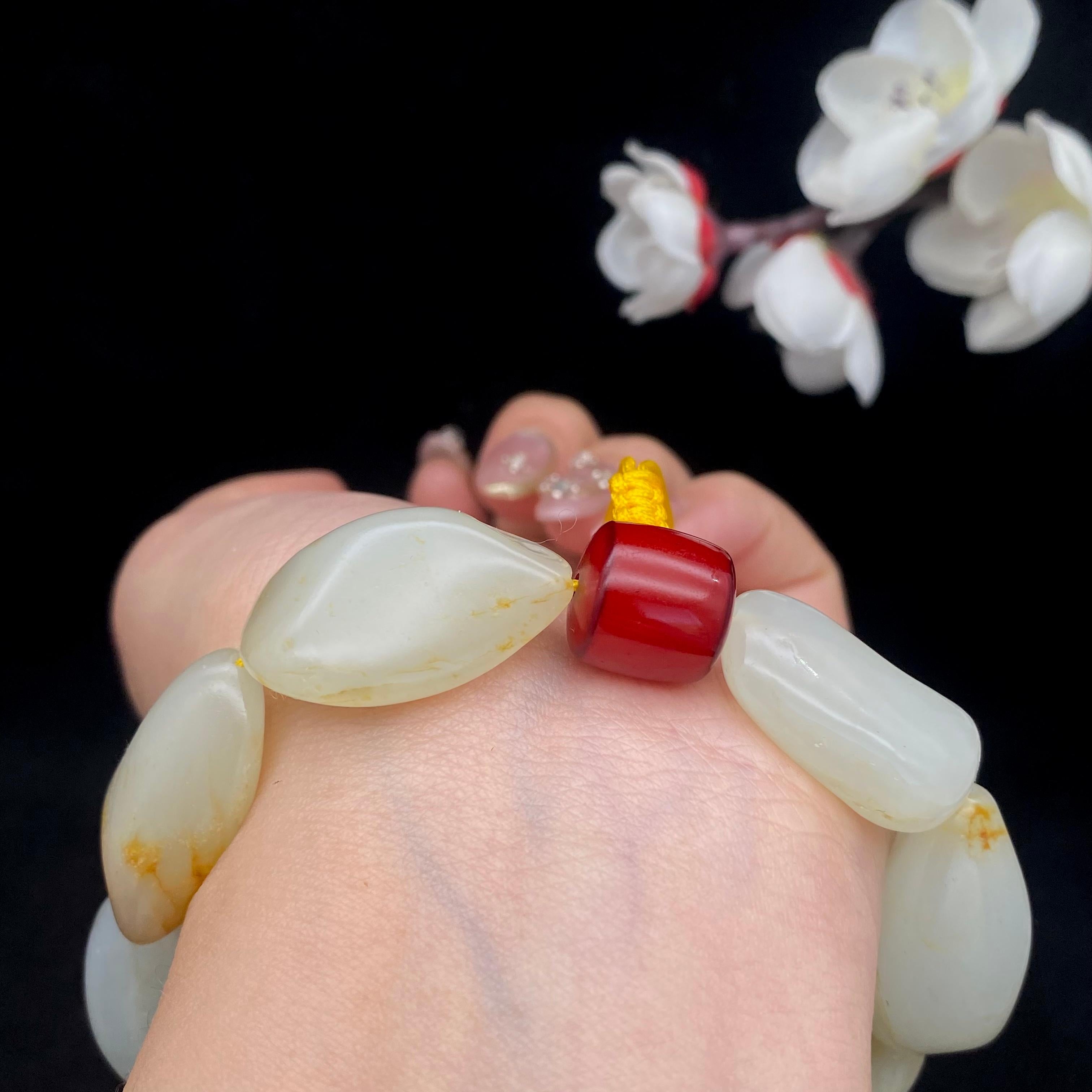 和田玉洒金皮【精品手串】（77.6g）