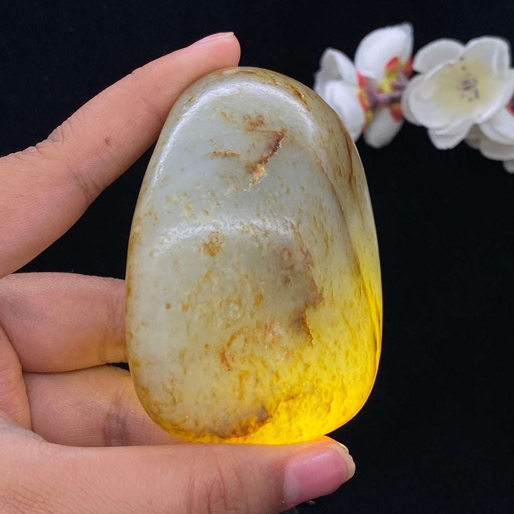 和田玉洒金皮青花籽料手把件（210.9g）