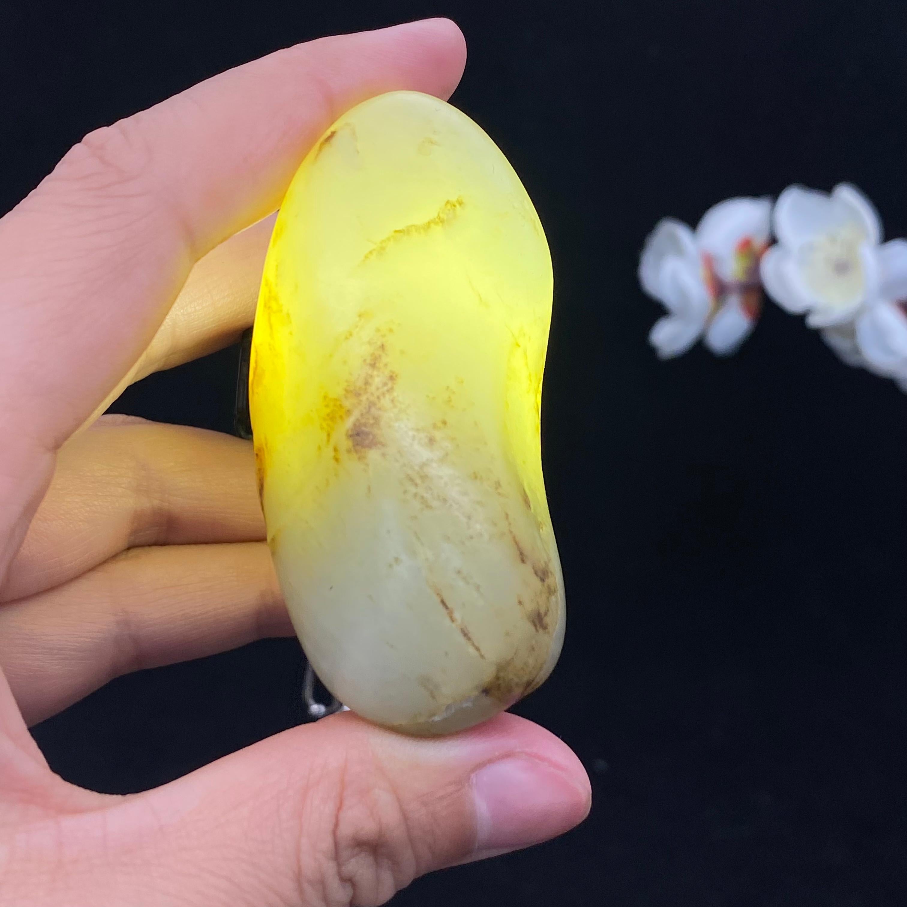 和田玉黄皮籽料原石（74.5g）