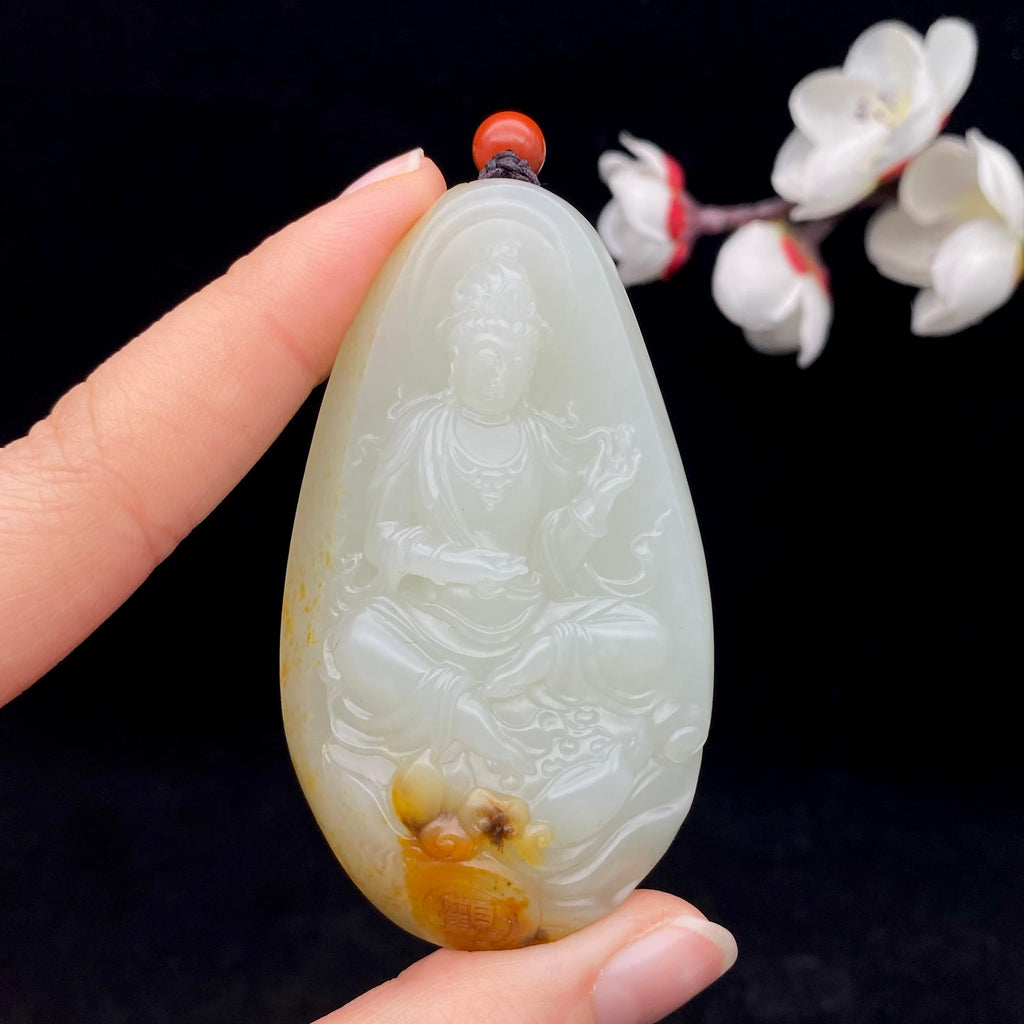 和田玉籽料【观音】（69.8g）