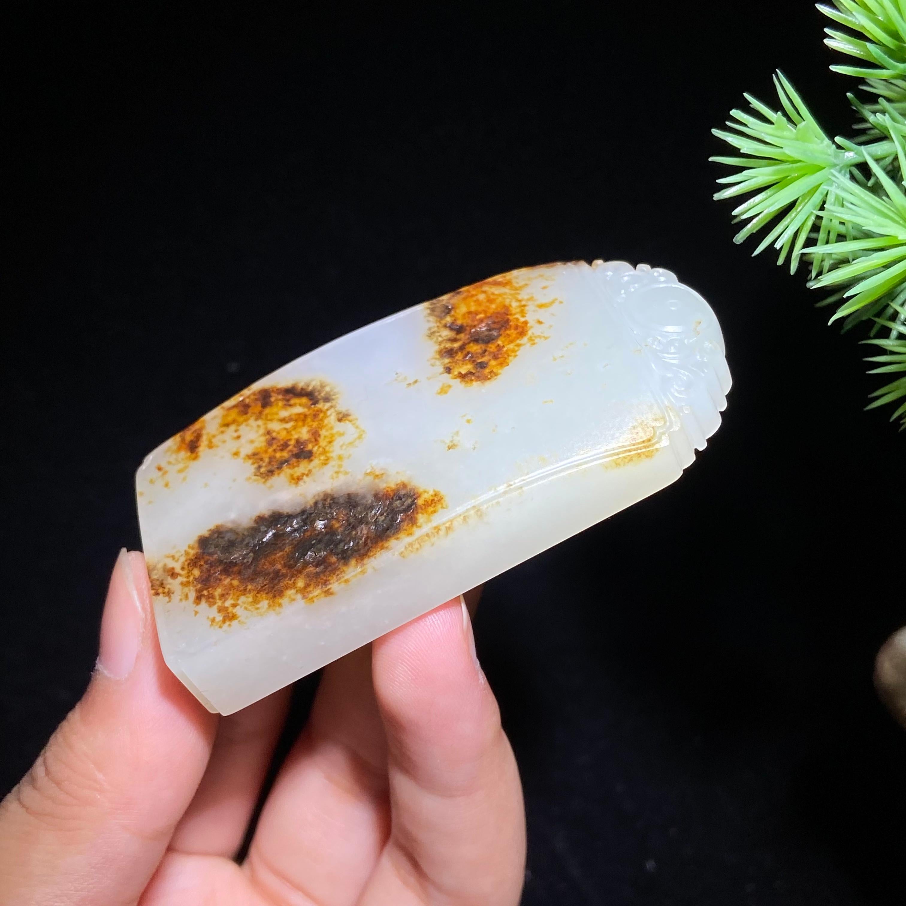 和田玉籽料无事牌（60.6g）