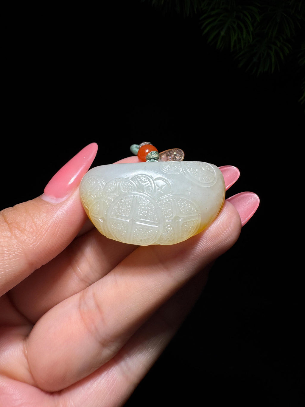 和田玉籽料黄皮观音（20.2g）