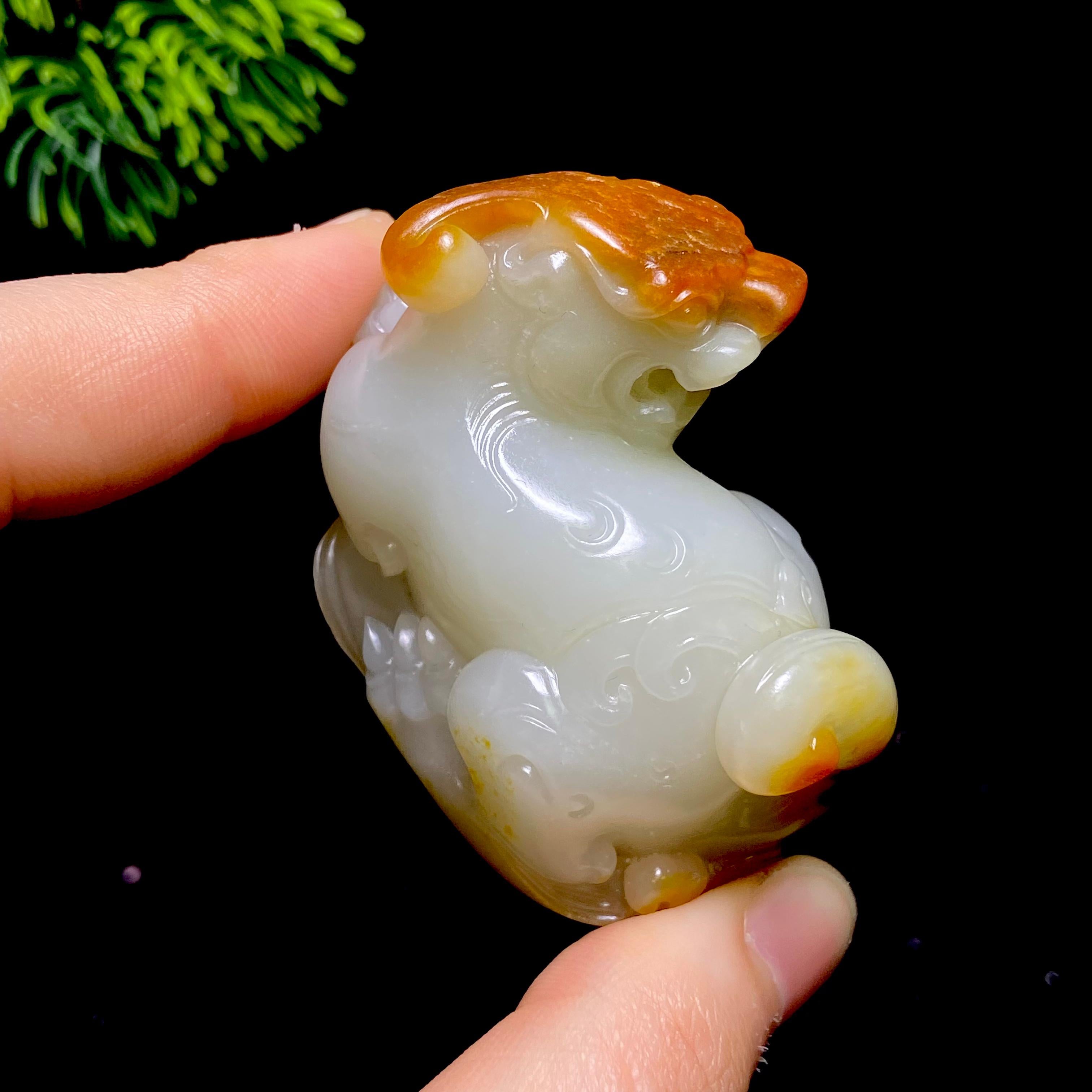 和田玉籽料貔貅把件（104.3g）