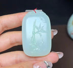 和田羊脂玉带翠步步高升平安富足，（33.5g）