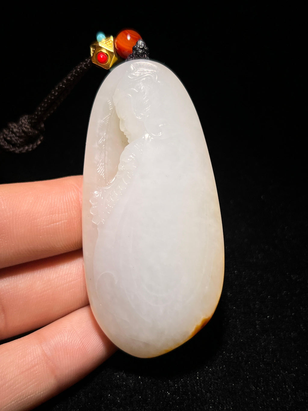 和田玉籽料观音（51.2g）