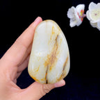 和田玉洒金皮籽料原石（217.6g）