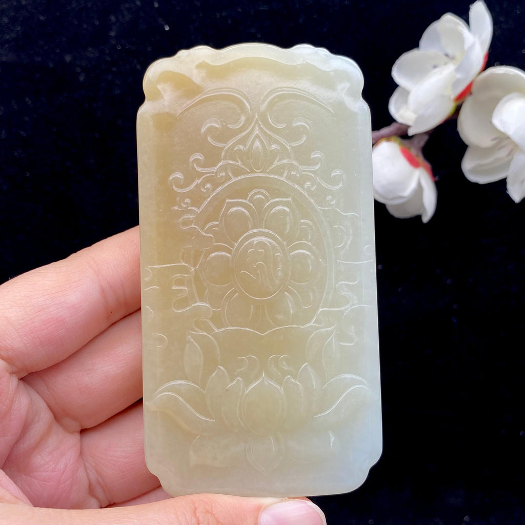 和田玉糖白【关公】手把件（130g）