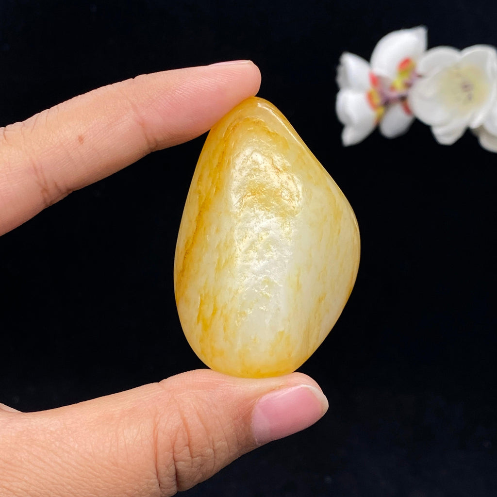 和田玉洒金皮籽料手把件（61.1g）