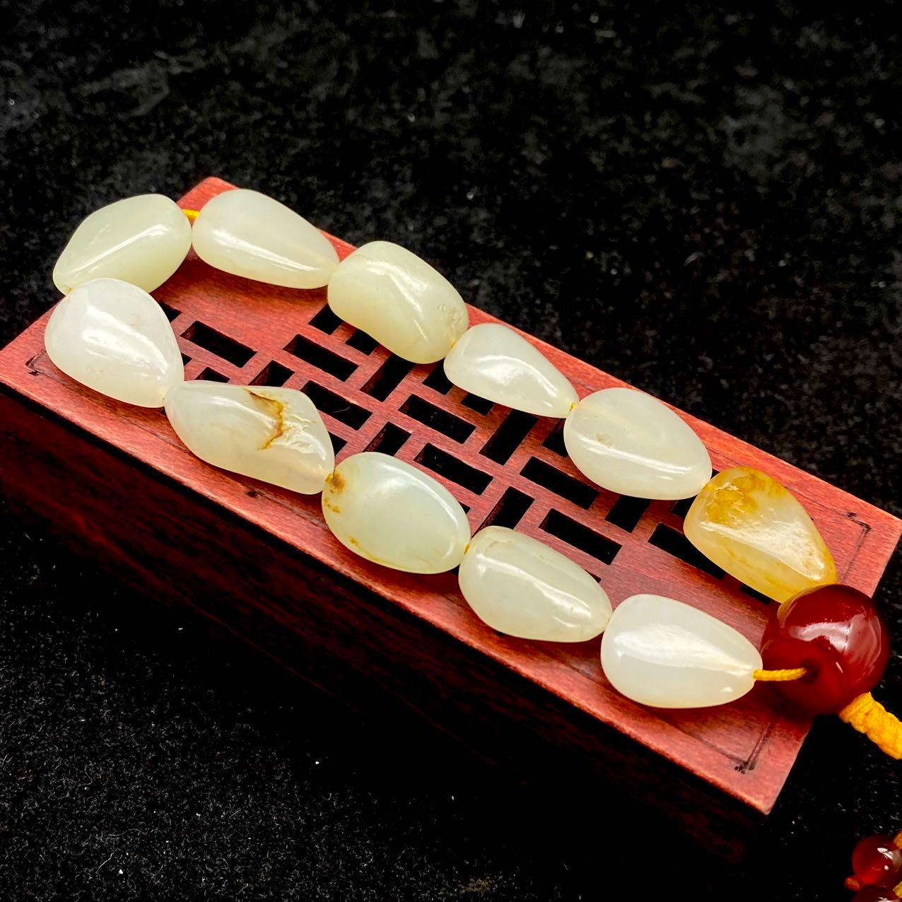 和田玉-黄皮【精品手串】（32.8g）