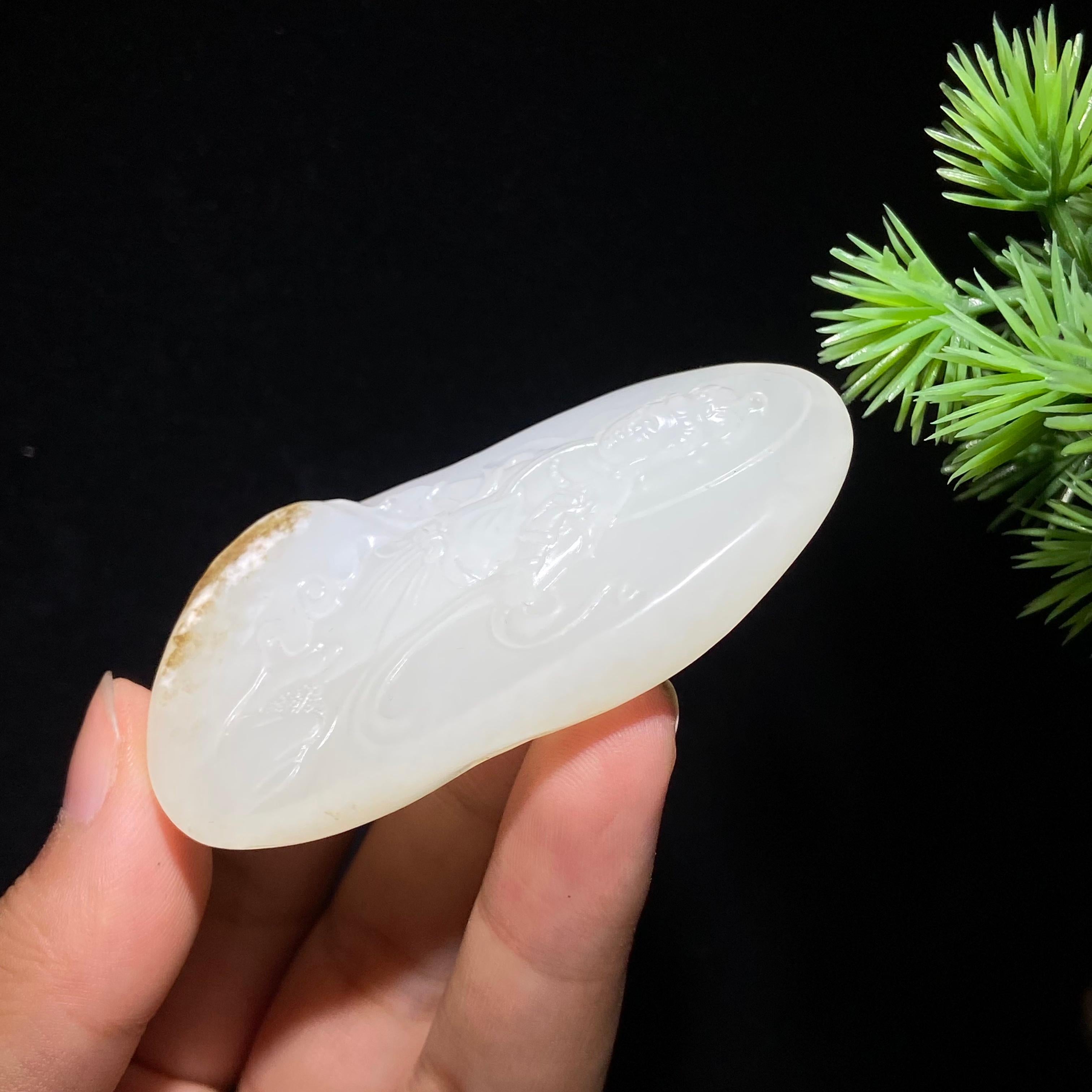 和田玉籽料观音（50.8g）