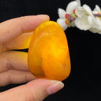 和田玉黄沁皮籽料挂件（38.4g）