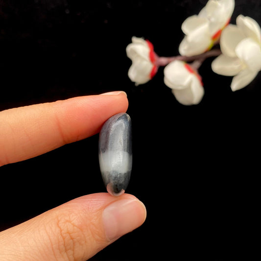 和田玉青花籽料原石（11.3g）