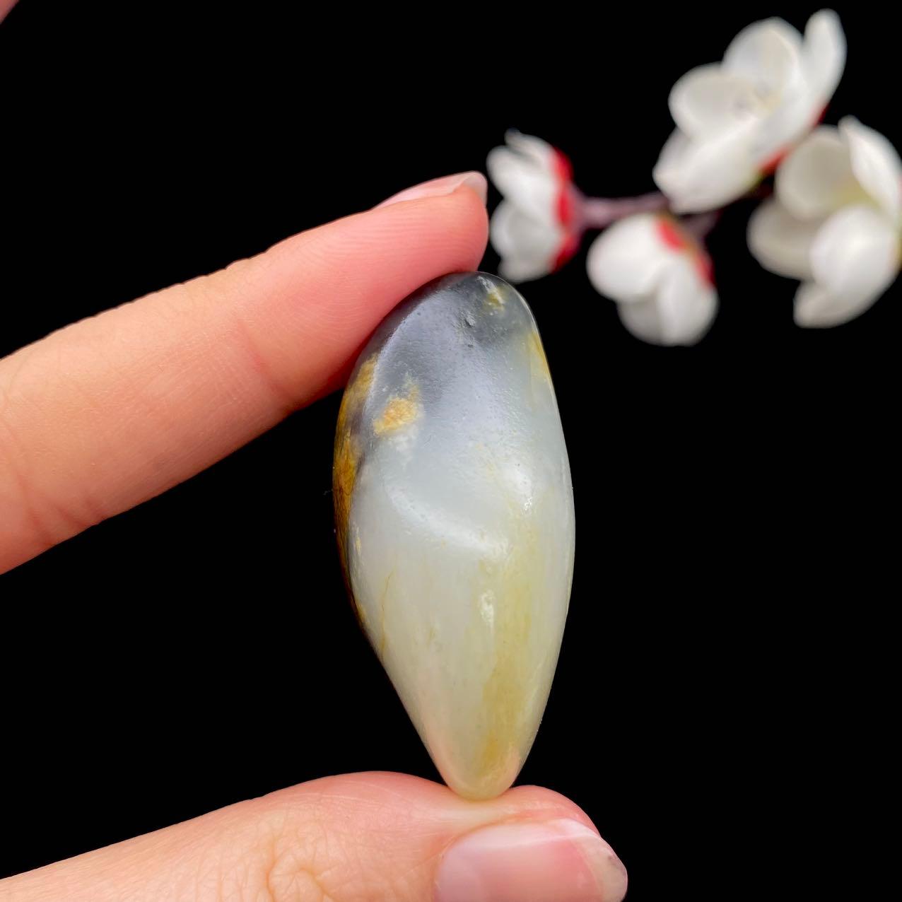 和田玉黄皮青花籽料（39.3g）