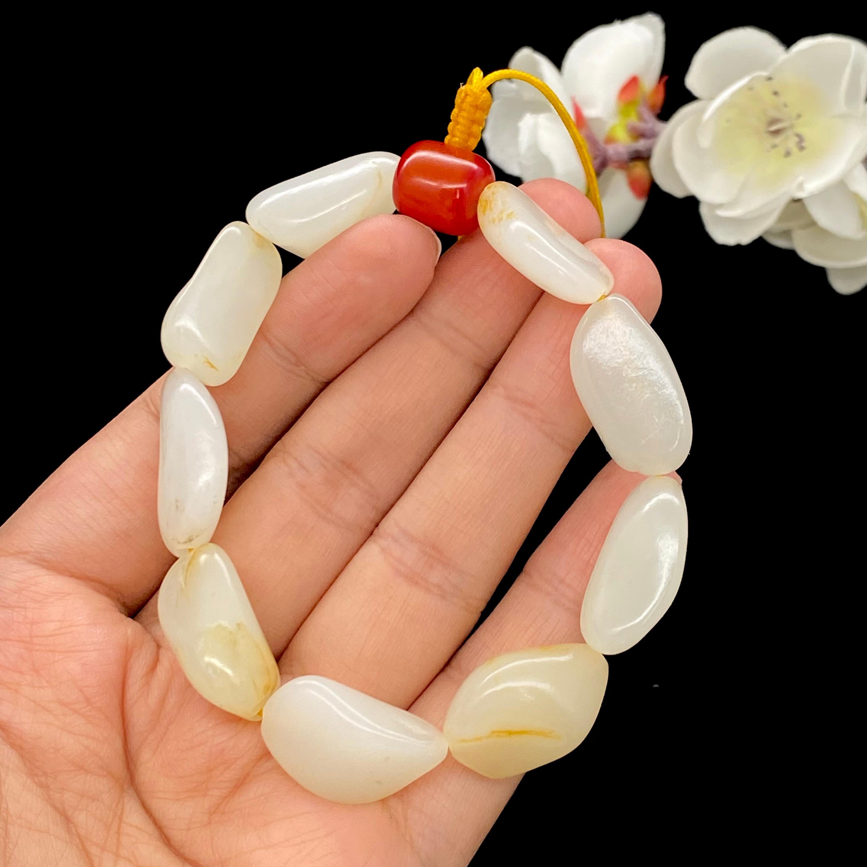 和田玉洒金皮籽料【精品手串】（40.8g）
