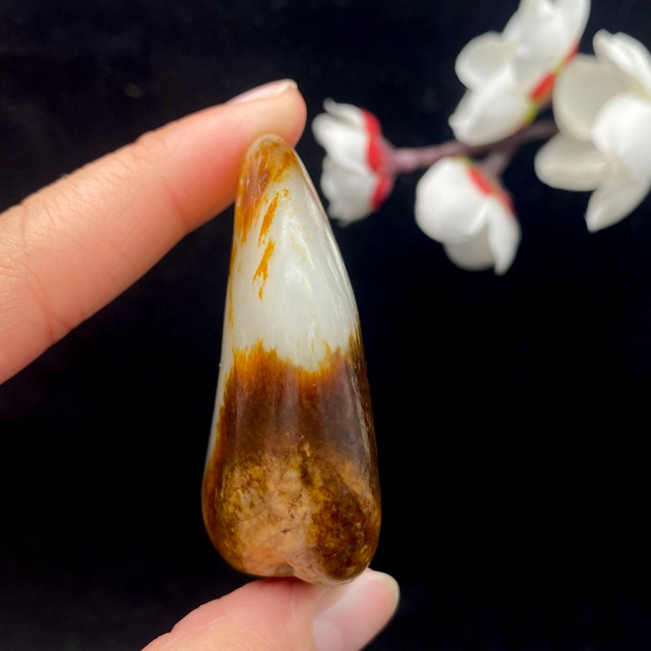 和田玉聚黄皮籽料原石（73g）