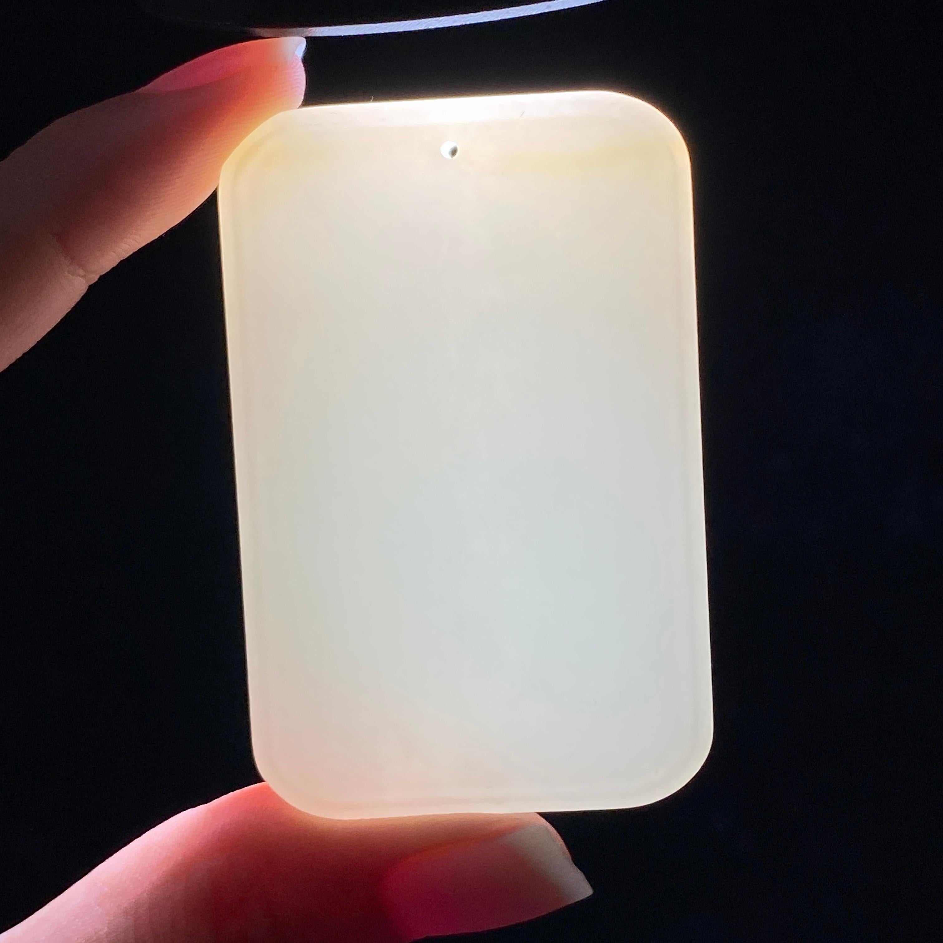 和田玉糖白无事牌（58.4g）