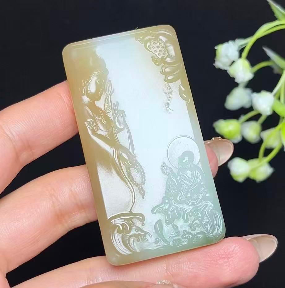 和田玉糖白带翠观音悟道（53.2g）