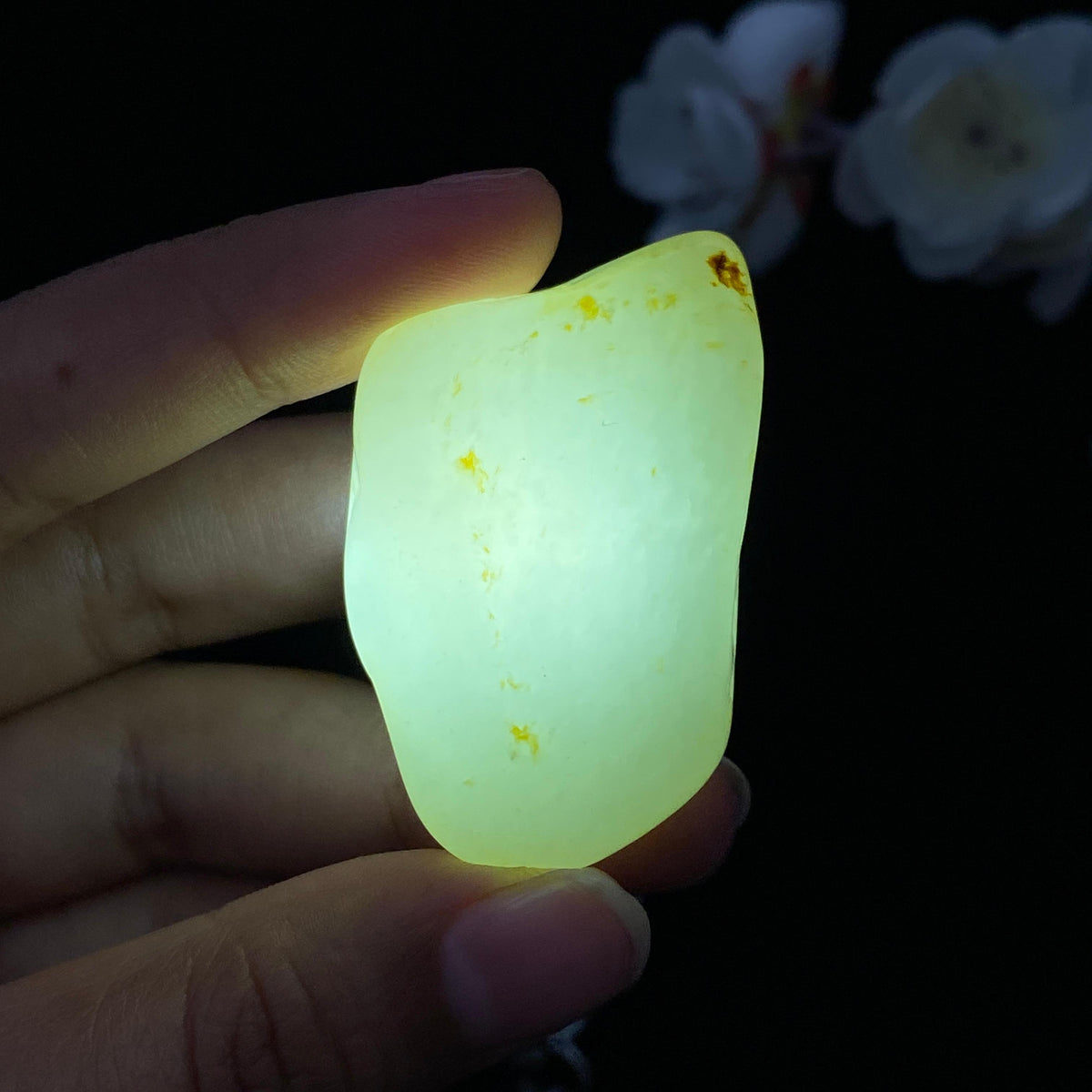和田玉洒金皮籽料（32.3g）