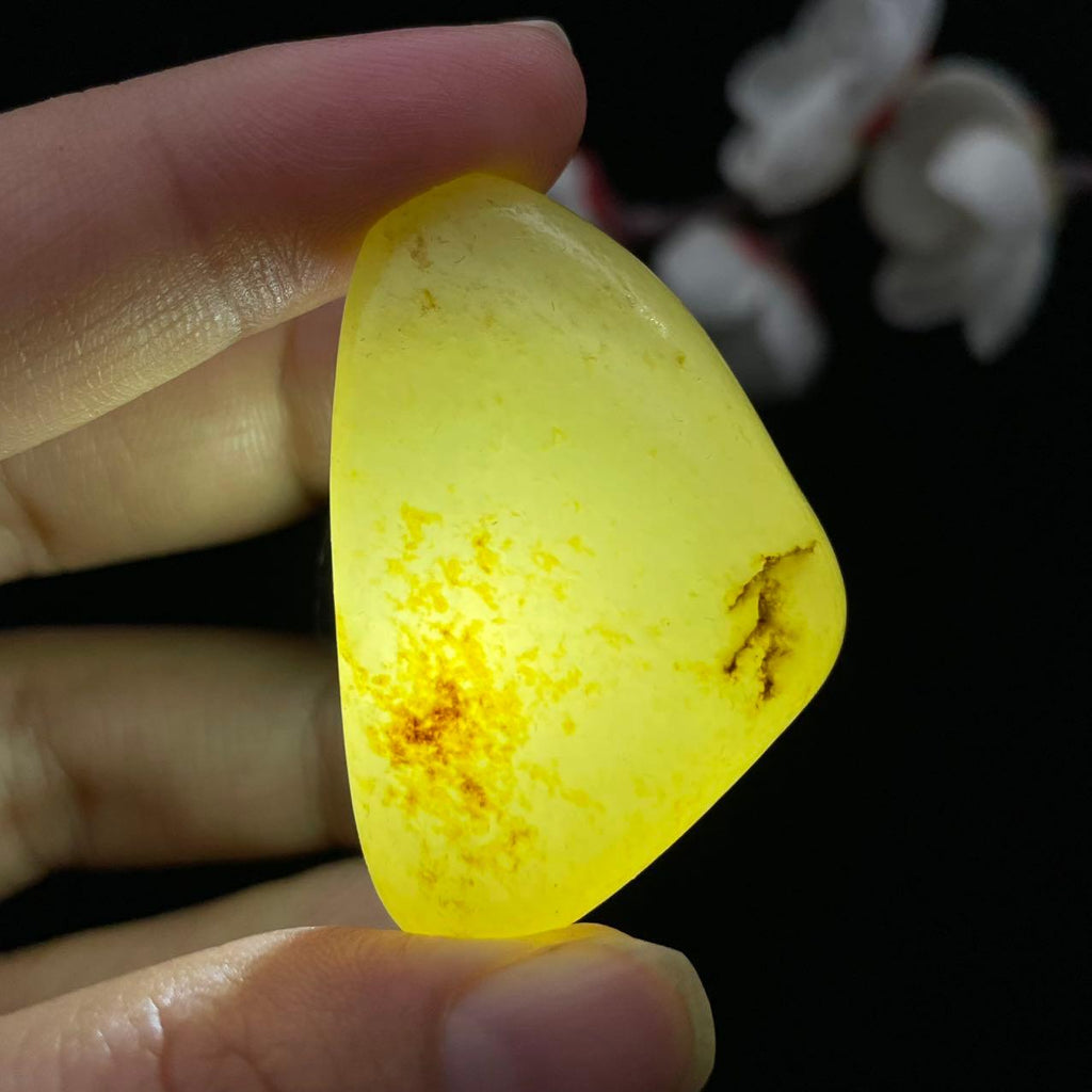 和田玉洒金皮籽料（24.4g）