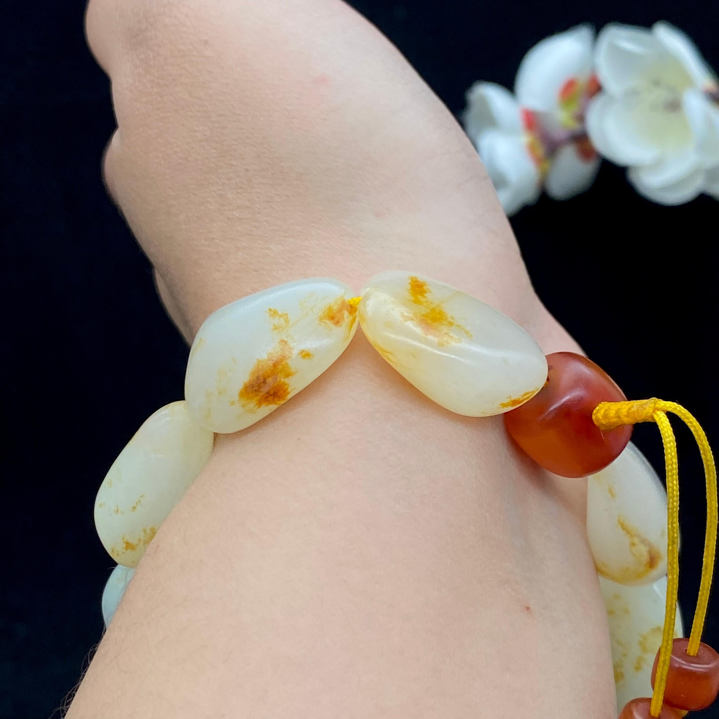 和田玉-洒红皮【精品手串】（63.4g）