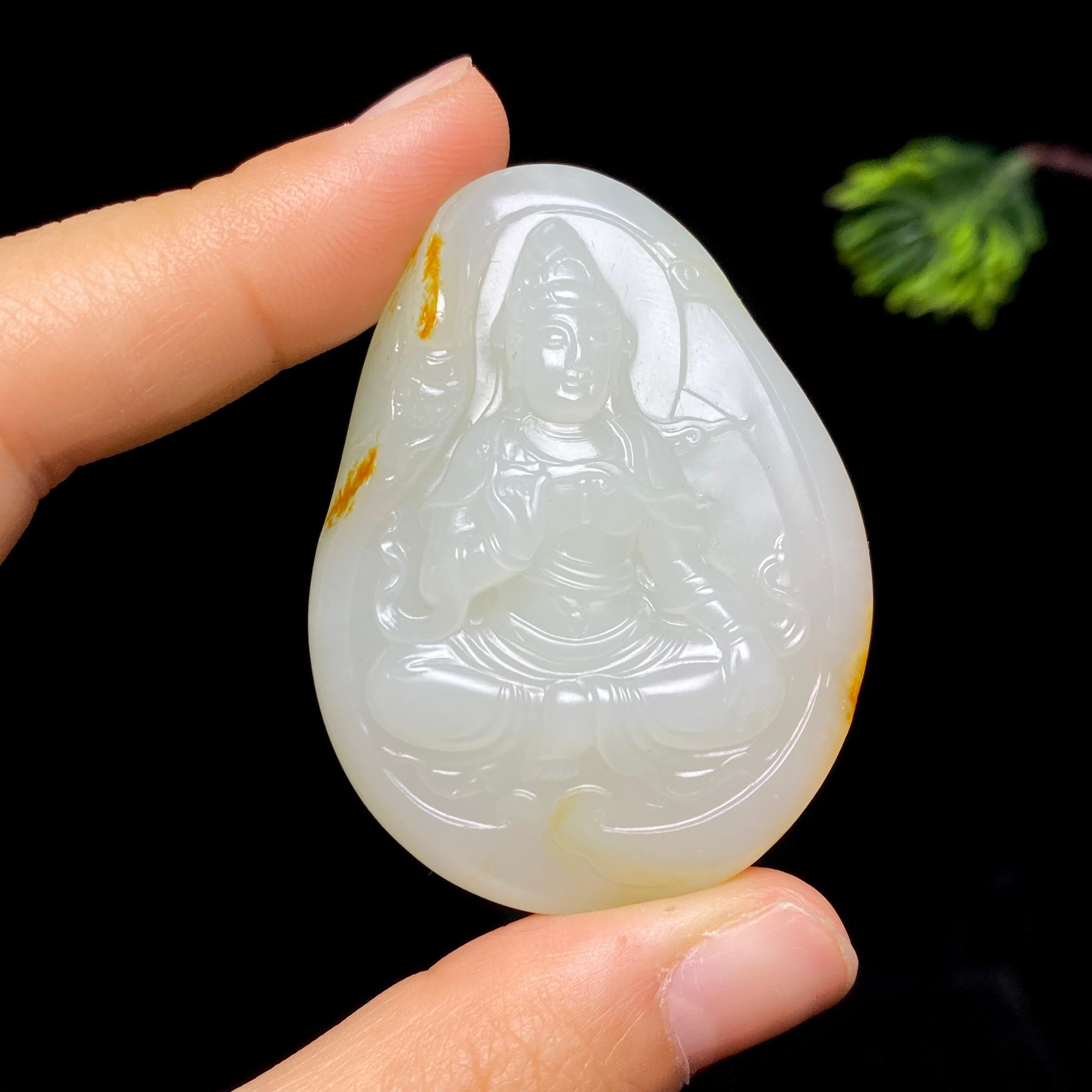 和田玉籽料观音（49.0g）