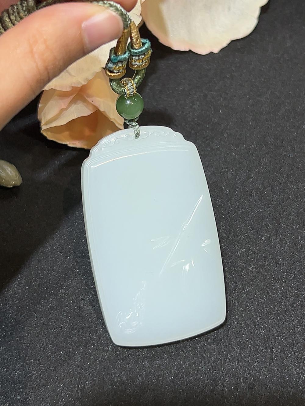 和田玉且末料羊脂玉节节高升（60.6g）