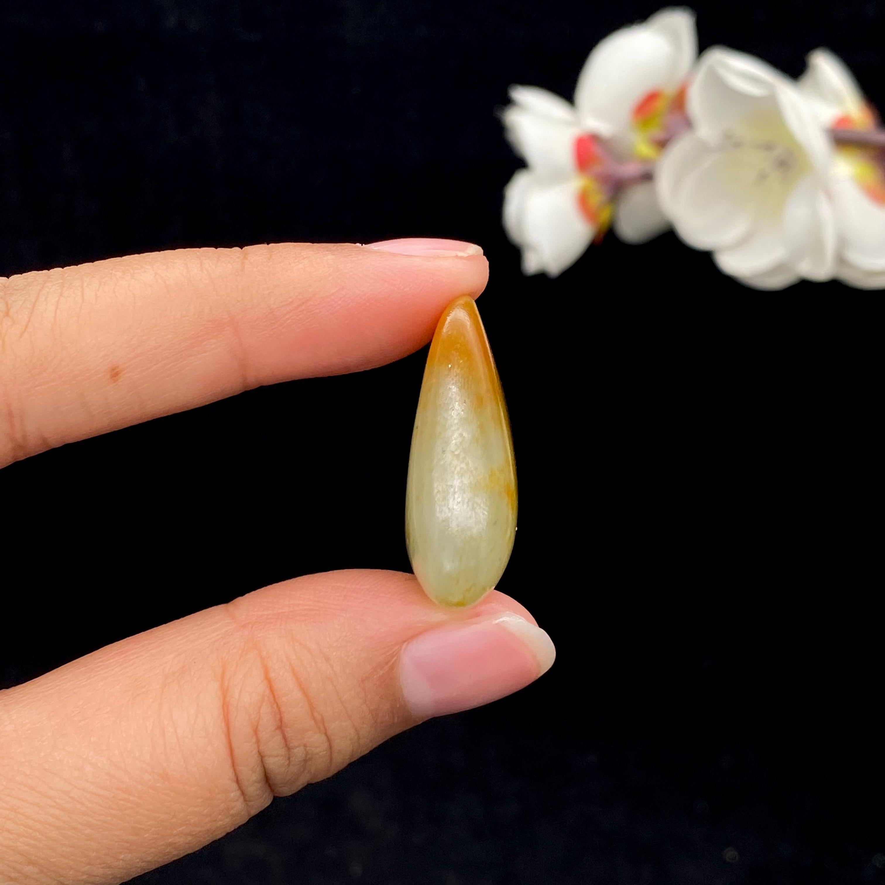 【超值推荐】和田玉聚黄皮籽料吊坠籽（11.7g）